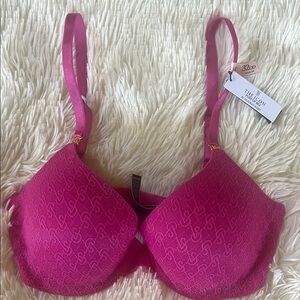 NWT Victorias Secret Icon bra